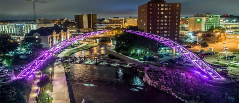 Image of the Arc of Dreams sculpture in downtown Sioux Falls South Dakota